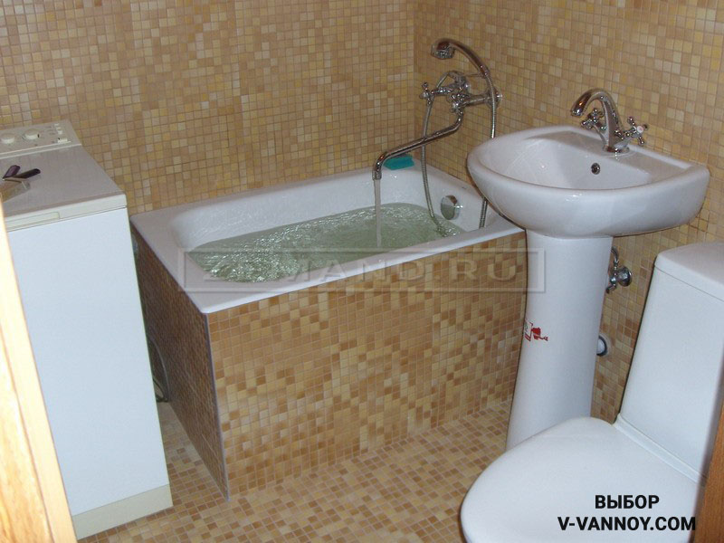 20 вариантов сидячих ванн для санузлов 2-4 кв. м