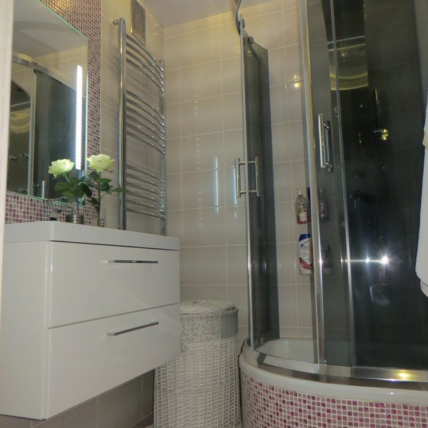 Ванная комната 3,2 кв.м. с теплым полом, польскими мебелью и сантехникой